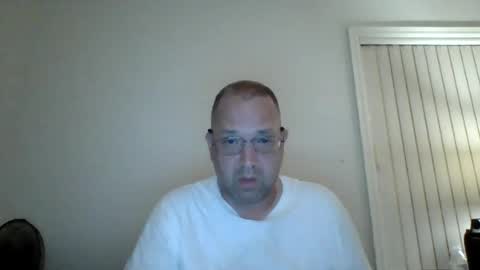 Snapshot of lonelyman91775 chatting on June 2026 08:52:01 AM Lonely Man online show from June 2026 08:52:01 AM