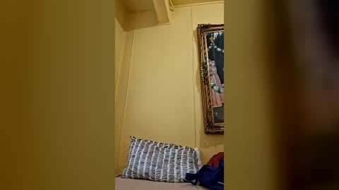 longandshort78 online show from July 2026 04:32:01 PM