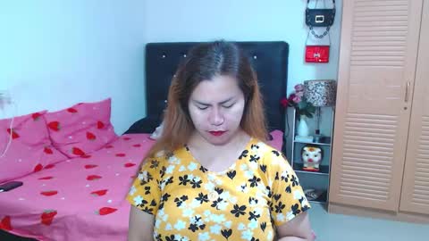 TOPwithEXTRABiG online show from November 2025 01:27:01 AM