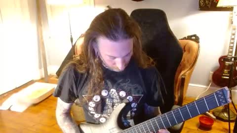 longhair online show from October 2025 12:46:02 AM