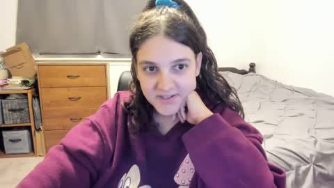 Snapshot of longhairbigbewbs chatting on September 2025 12:46:02 AM Rose online show from September 2025 12:46:02 AM