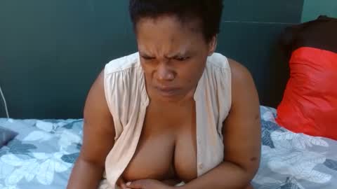 Snapshot of longlip30 chatting on February 2026 06:26:01 AM Longlip30 online show from February 2026 06:26:01 AM