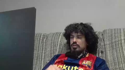 Snapshot of longnight5 chatting on January 2025 10:41:01 PM Alejandro Rulitos Twitter longnight55 Intagram 5longnight5 online show from January 2025 10:41:01 PM