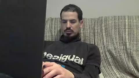 Snapshot of longnight5 chatting on January 2025 07:53:02 PM Alejandro Rulitos Twitter longnight55 Intagram 5longnight5 online show from January 2025 07:53:02 PM