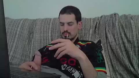 Snapshot of longnight5 chatting on January 2025 03:15:01 PM Alejandro Rulitos Twitter longnight55 Intagram 5longnight5 online show from January 2025 03:15:01 PM