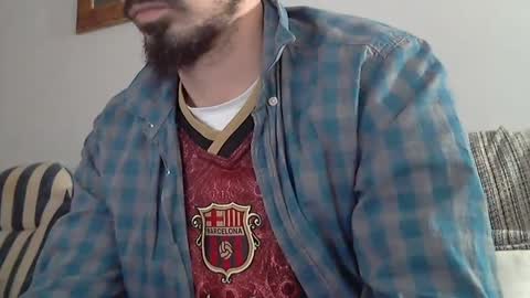 Snapshot of longnight5 chatting on March 2025 07:10:01 AM Alejandro Rulitos Twitter longnight55 Intagram 5longnight5 online show from March 2025 07:10:01 AM