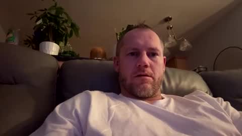 Snapshot of longstrokin8869 chatting on March 2025 07:19:01 AM Bradsobad88 online show from March 2025 07:19:01 AM