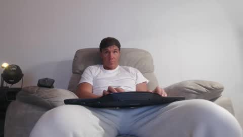 Seamus Love online show from February 2025 12:48:01 PM