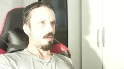 Lucas online show from February 2025 07:52:02 PM