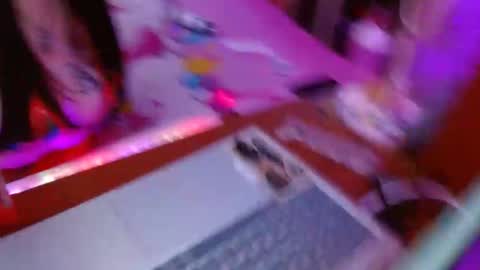 Snapshot of looltalizekatana chatting on December 2024 07:06:02 AM alize online show from December 2024 07:06:02 AM