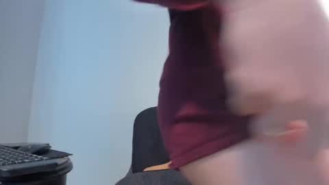 Snapshot of loovelymiia_ chatting on January 2025 07:51:02 PM Mia Aniston online show from January 2025 07:51:02 PM