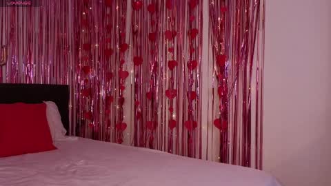 Lora online show from April 2026 02:25:02 PM