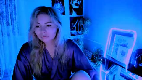 Lora online show from June 2026 02:36:01 AM