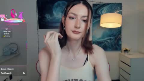 Lora online show from November 2025 10:59:01 AM