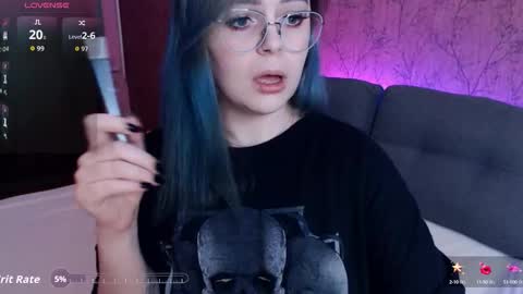 Snapshot of loramoonnn chatting on September 2025 12:21:02 AM Lora online show from September 2025 12:21:02 AM