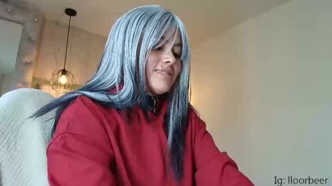   online show from November 2025 12:04:01 PM