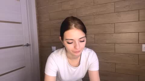 Olivia online show from December 2025 05:47:01 AM