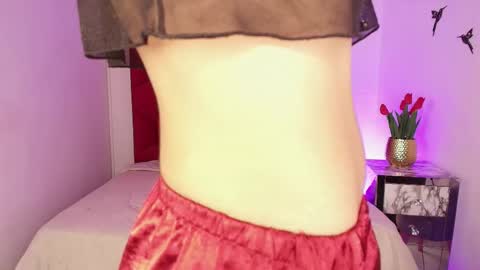 LORELI online show from September 2025 06:35:01 AM