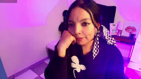 Loren online show from May 2026 10:16:01 PM