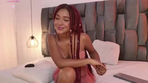 Snapshot of lorena_vieira_ chatting on September 2025 08:08:01 PM Lorena Vieira  online show from September 2025 08:08:01 PM