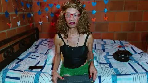 Lorena Capelli online show from October 2025 11:22:01 AM