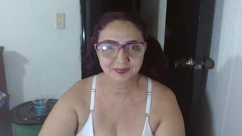 Snapshot of lorenatits chatting on January 2025 11:26:01 PM Lorena.. online show from January 2025 11:26:01 PM