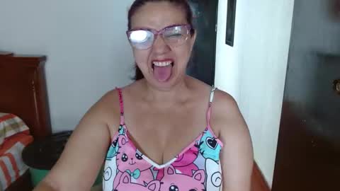 Snapshot of lorenatits chatting on January 2025 03:35:02 PM Lorena.. online show from January 2025 03:35:02 PM