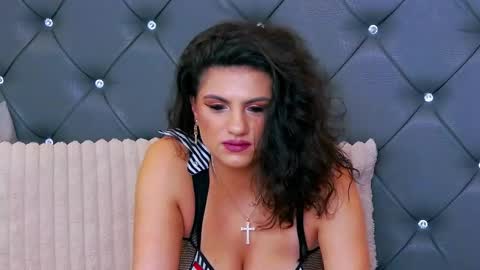 Lorenne Mays online show from February 2026 11:41:01 PM