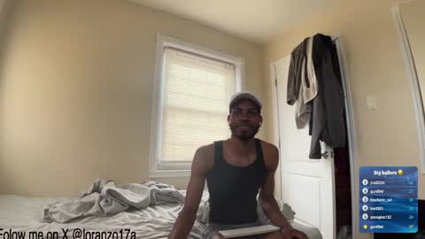 Snapshot of lorenzo17a chatting on February 2025 06:35:02 PM lorenzo17a online show from February 2025 06:35:02 PM