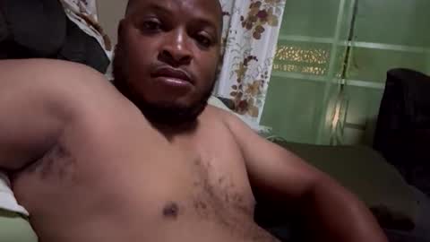 Snapshot of lorenzoakan30 chatting on October 2025 01:00:02 AM lorenzoakan30 online show from October 2025 01:00:02 AM