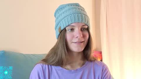 Chloe for Fan BlackHole online show from November 2025 07:21:01 PM