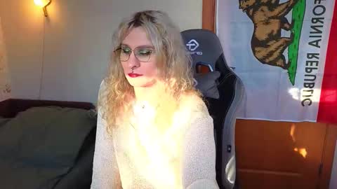 Lori -----------------------------------    online show from February 2026 11:26:02 AM