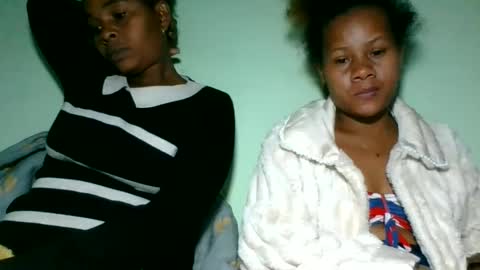 lorienne98 online show from June 2026 02:28:02 PM