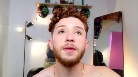 Snapshot of los_juanes chatting on February 2026 05:11:01 PM JUAN JUAN online show from February 2026 05:11:01 PM