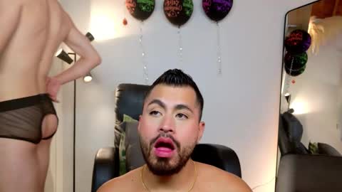 Snapshot of los_juanes chatting on March 2026 11:51:02 PM JUAN JUAN online show from March 2026 11:51:02 PM