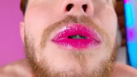 JUAN  JUAN online show from May 2026 10:04:02 PM