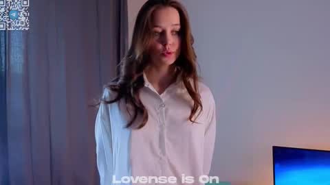 Jess online show from November 2025 01:33:01 AM