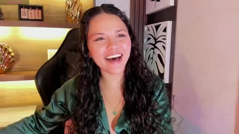 Lotti online show from January 2025 03:23:02 AM