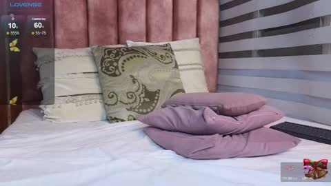 Snapshot of lou_rosse chatting on December 2024 01:55:02 AM Lou Rosse online show from December 2024 01:55:02 AM