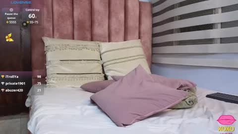 Snapshot of lou_rosse chatting on March 2025 11:37:01 PM Lou Rosse online show from March 2025 11:37:01 PM