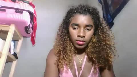 louane98 online show from February 2026 06:17:01 AM