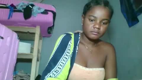 louane98 online show from February 2026 04:57:01 AM