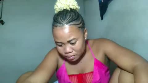 louane98 online show from March 2026 08:17:01 AM