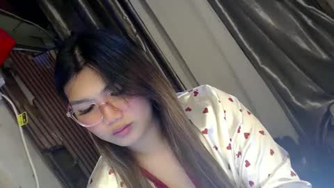 Sweet   online show from March 2025 02:10:02 AM