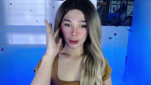 louilalicious online show from February 2025 01:47:02 AM