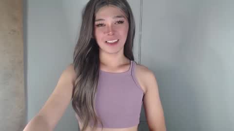 louilalicious online show from February 2025 08:20:01 AM