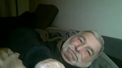 louis_chokdee online show from December 2024 07:10:01 PM