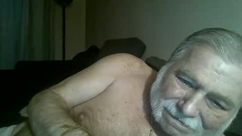 louis_chokdee online show from January 2025 04:21:01 PM