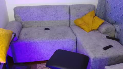 Louis Valdz online show from January 2025 09:34:02 PM