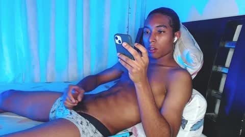 Louis Valdz online show from February 2025 07:07:01 AM